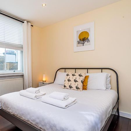 Pass The Keys - Holborn Apartment Close To Everything Лондон Екстер'єр фото