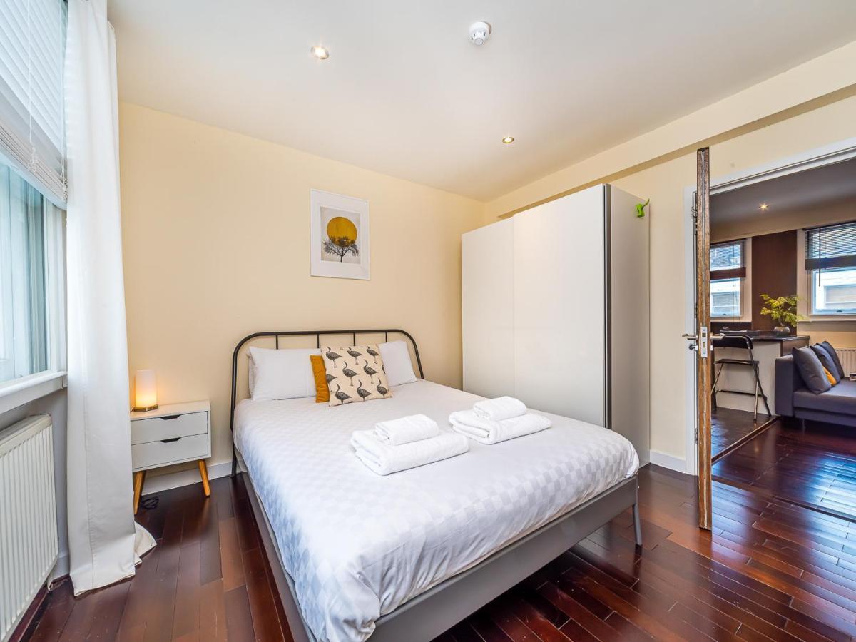 Pass The Keys - Holborn Apartment Close To Everything Лондон Екстер'єр фото