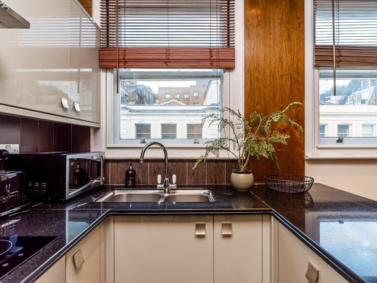 Pass The Keys - Holborn Apartment Close To Everything Лондон Екстер'єр фото